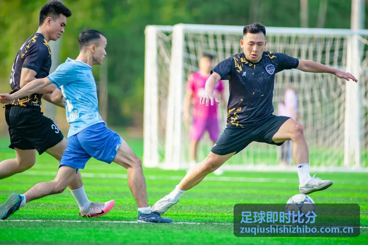 足球即时比分比赛时间和对阵信息